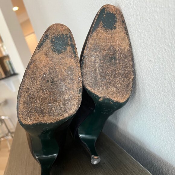 Gucci Black Leather Knee-High Boots with Gold Buckle – Size 7.5B - Picture 12 of 13